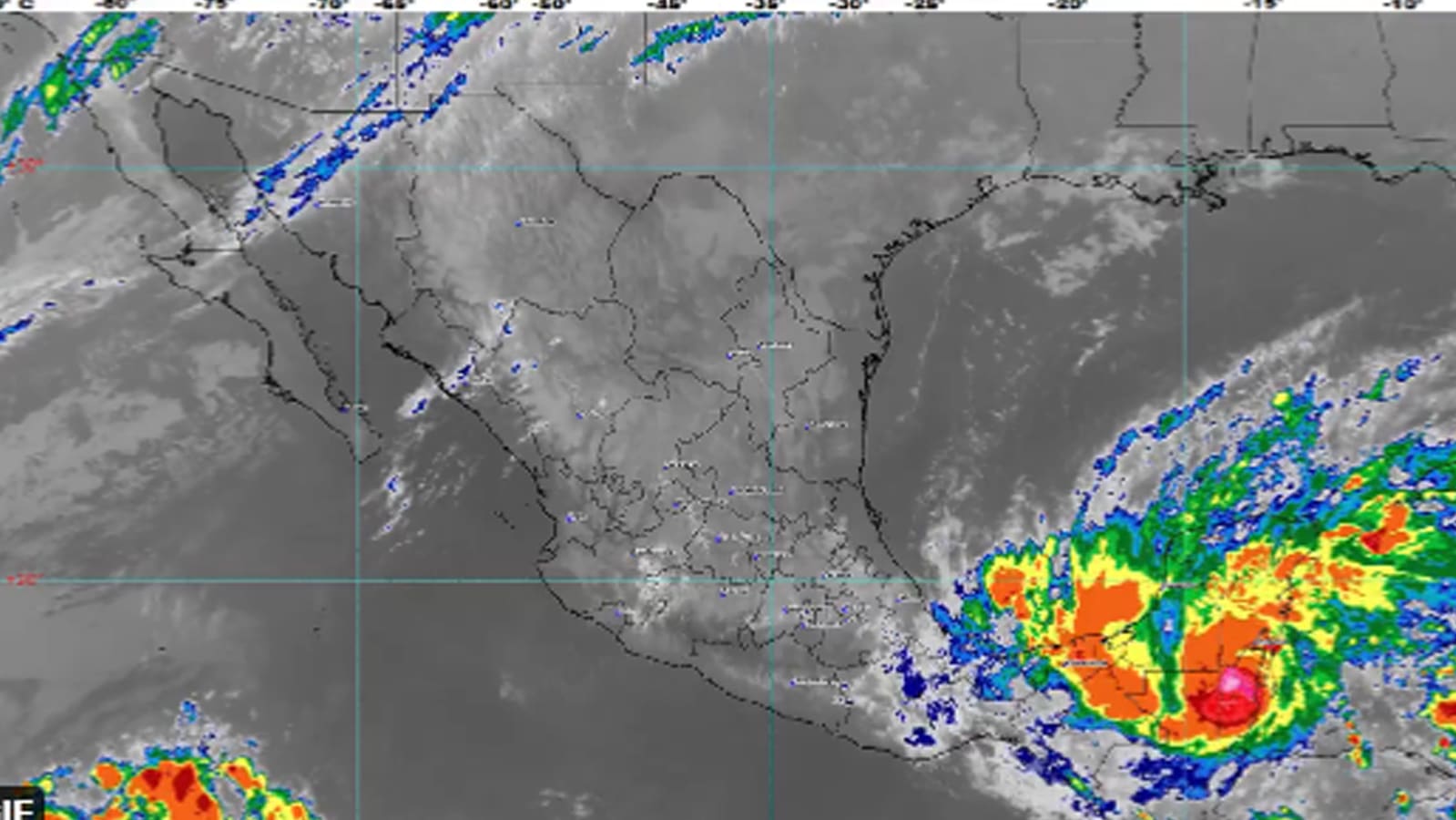 Huracán Lisa se debilita a tormenta tropical; está sobre Belice