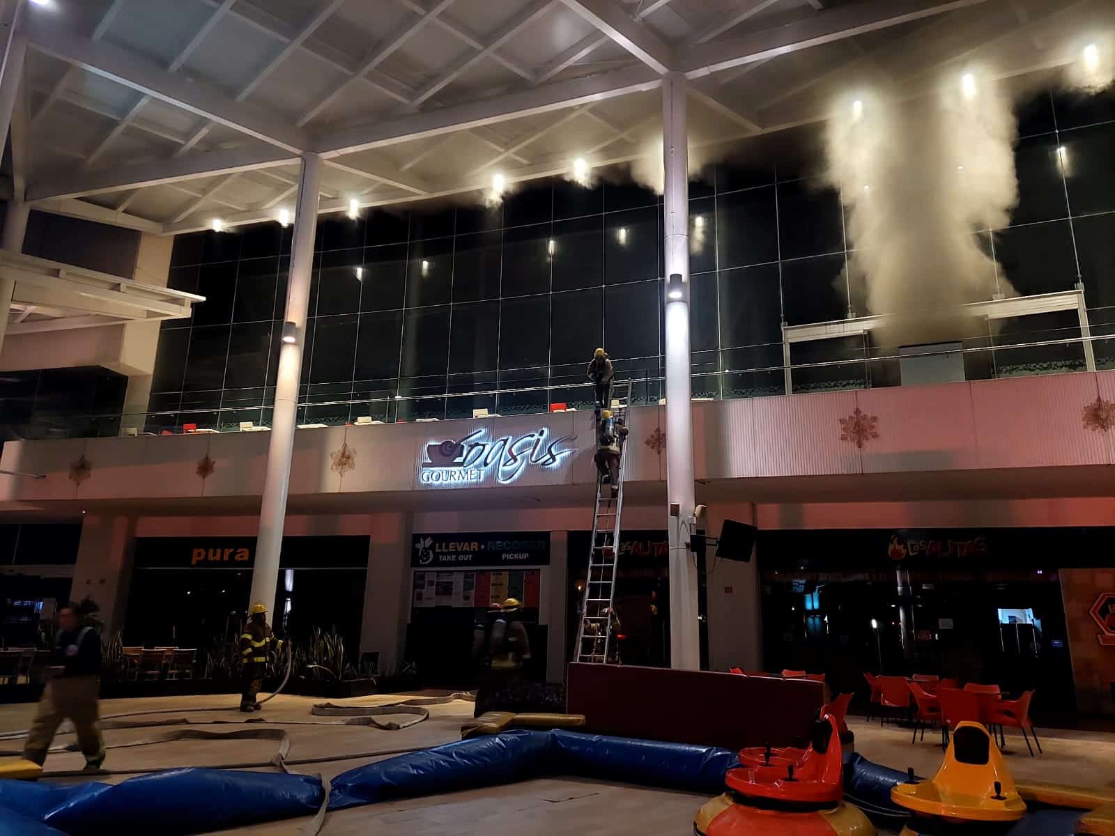Incendio Galerías Mazatlán