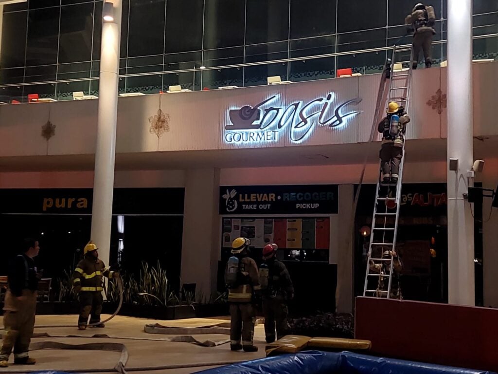 Incendio Galerías Mazatlán