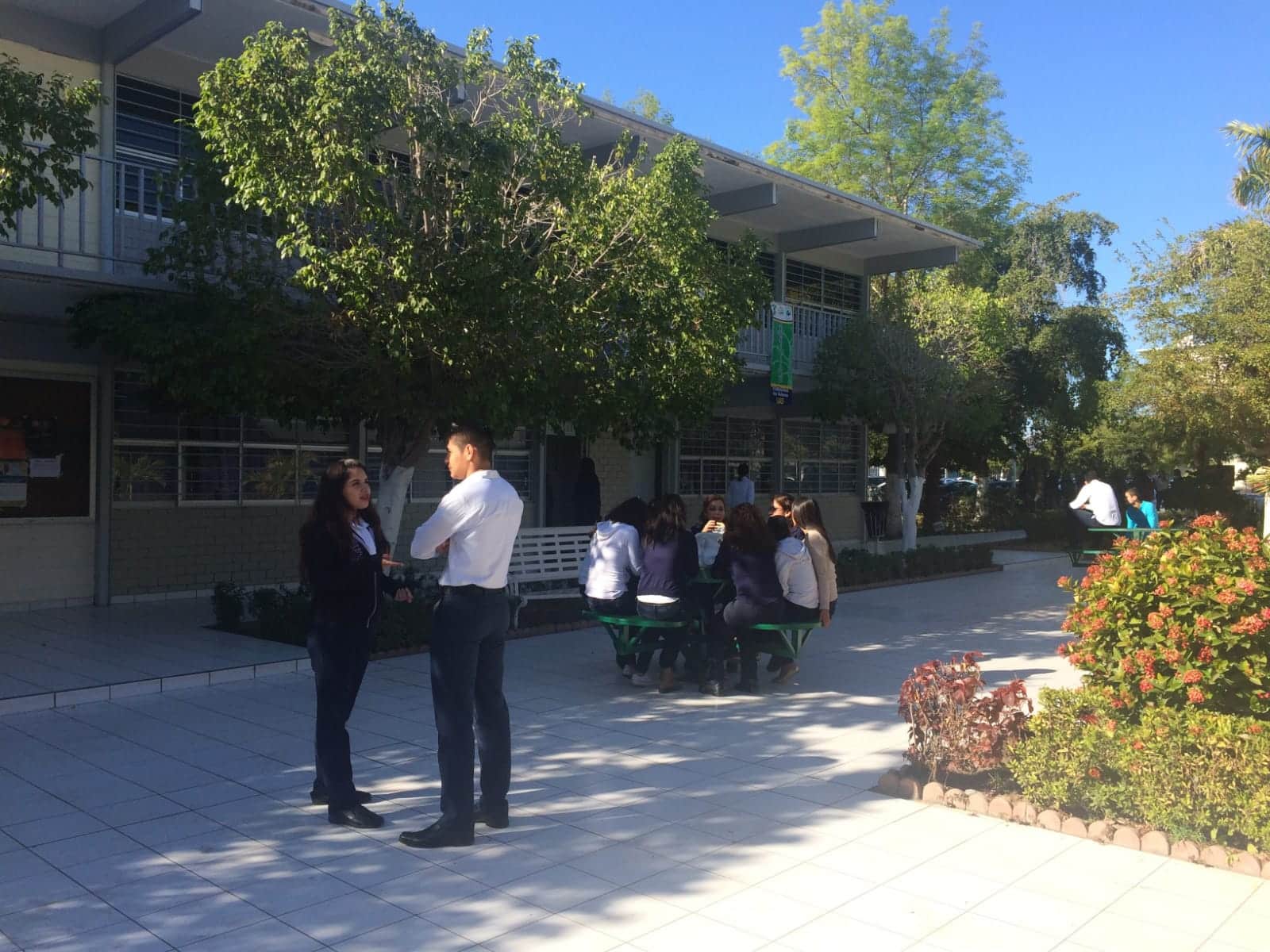 Intoxicación de estudiantes se está generalizando en el país