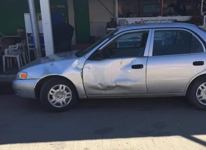 Jordi se estrelló en su Italika contra un auto en Guasave