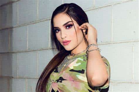 Kimberly Loaiza