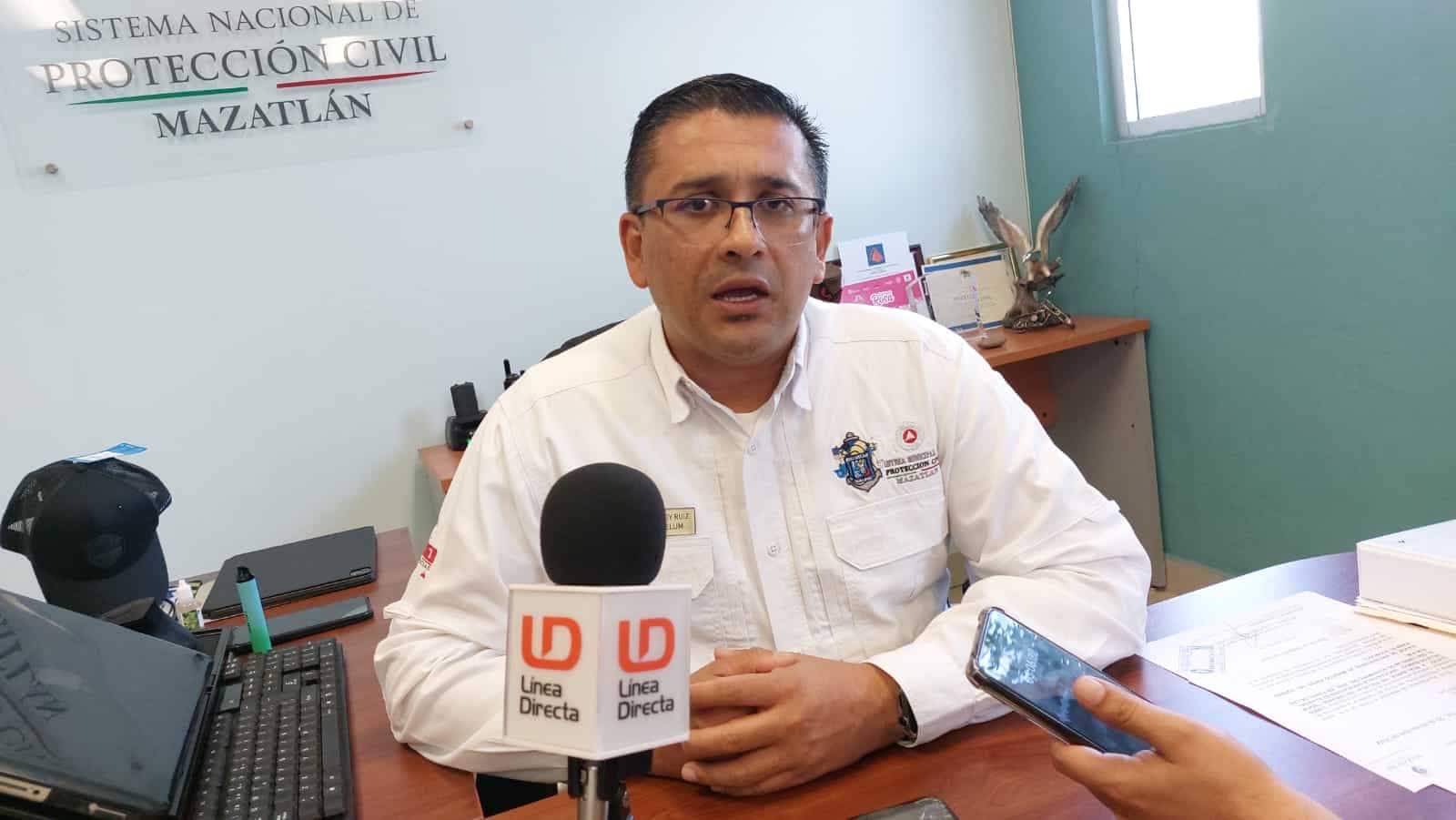 Llama PC Mazatlán a padres de familia cuidar que menores no compren cohetes