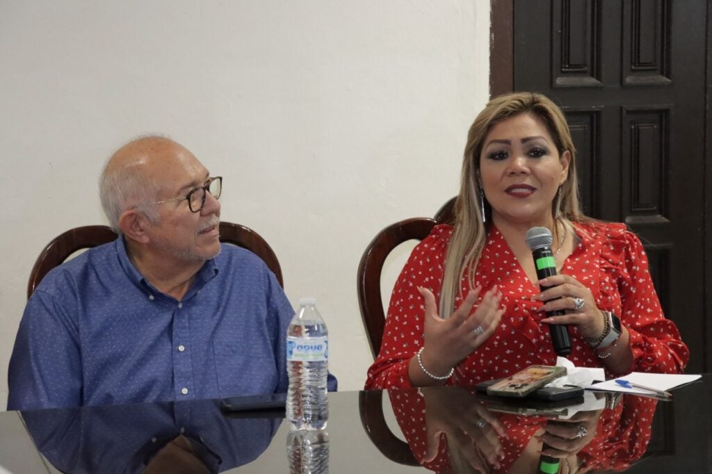 Luis Guillermo Benítez Torres, Claudia Liliana Valdez