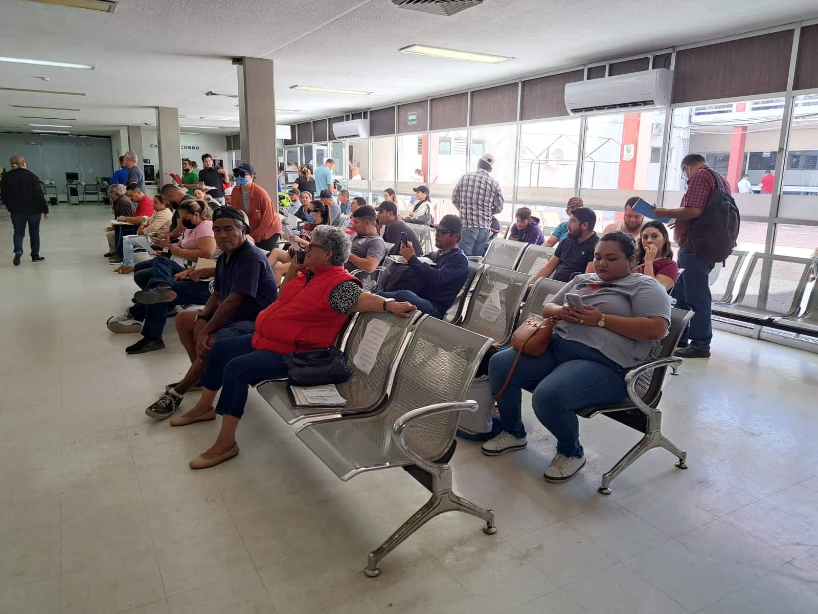 Más de 20 mil propietarios de vehículos responden a campaña de descuentos vehiculares en Mazatlán (4)