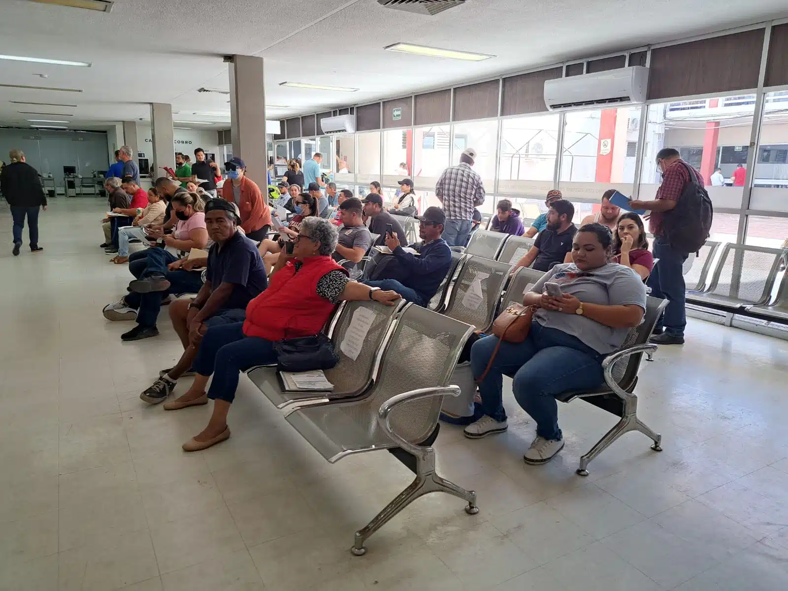 Más de 20 mil propietarios de vehículos responden a campaña de descuentos vehiculares en Mazatlán (4)