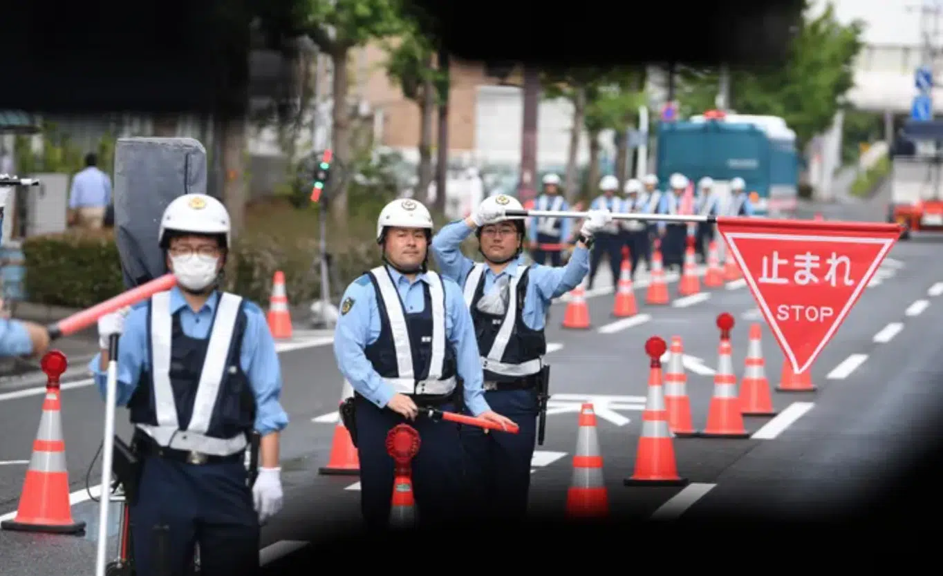 Misterioso olor en una escuela de Japón manda más de una veintena de alumnos al hospital