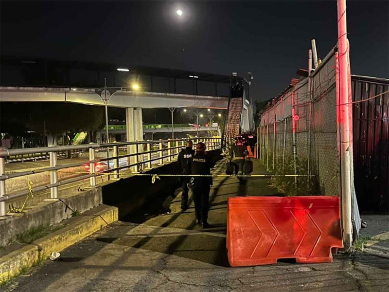 Mueren dos mujeres en CDMX; cayeron a una coladera abierta mientras iban a un concierto