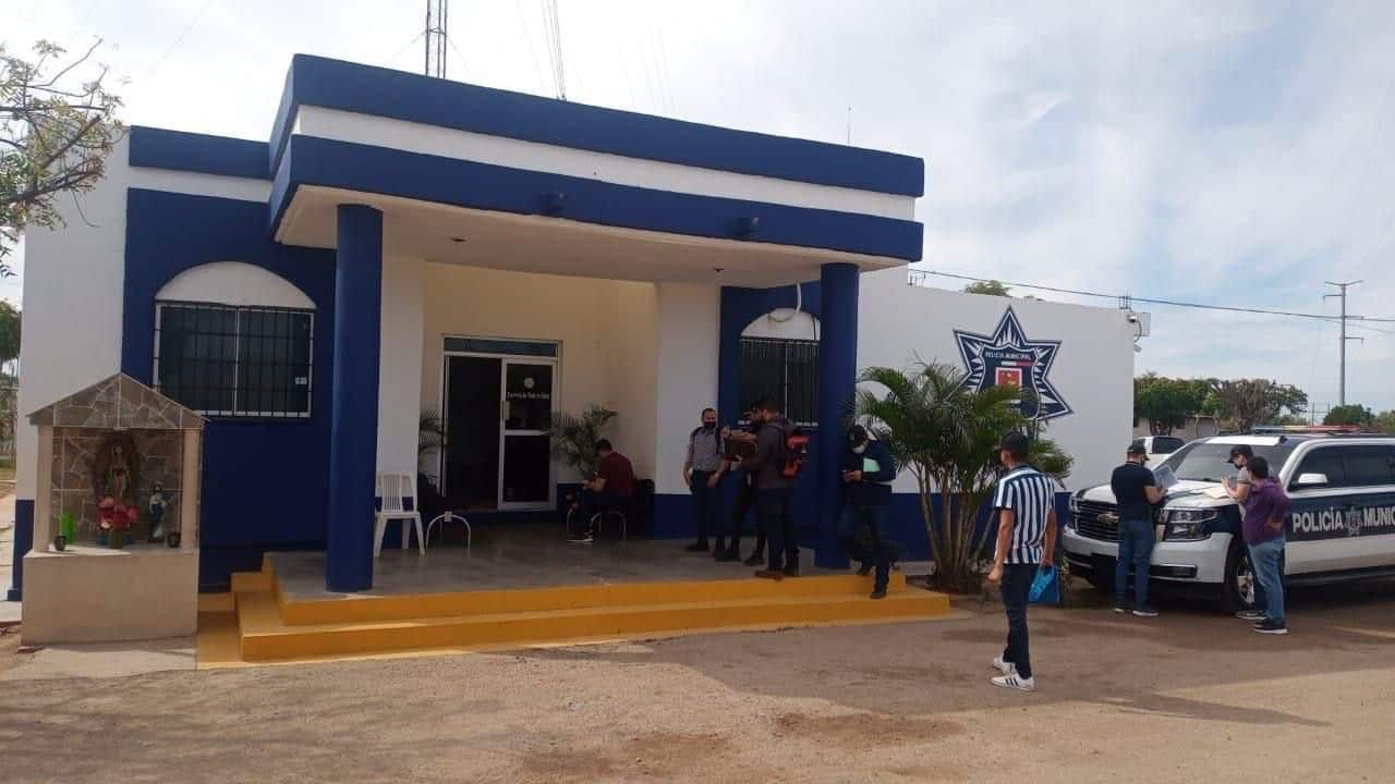 Policía El Fuerte