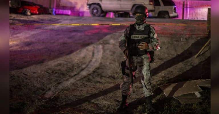 ¡Macabro hallazgo! Encuentran dos bolsas negras con restos humanos en Tijuana