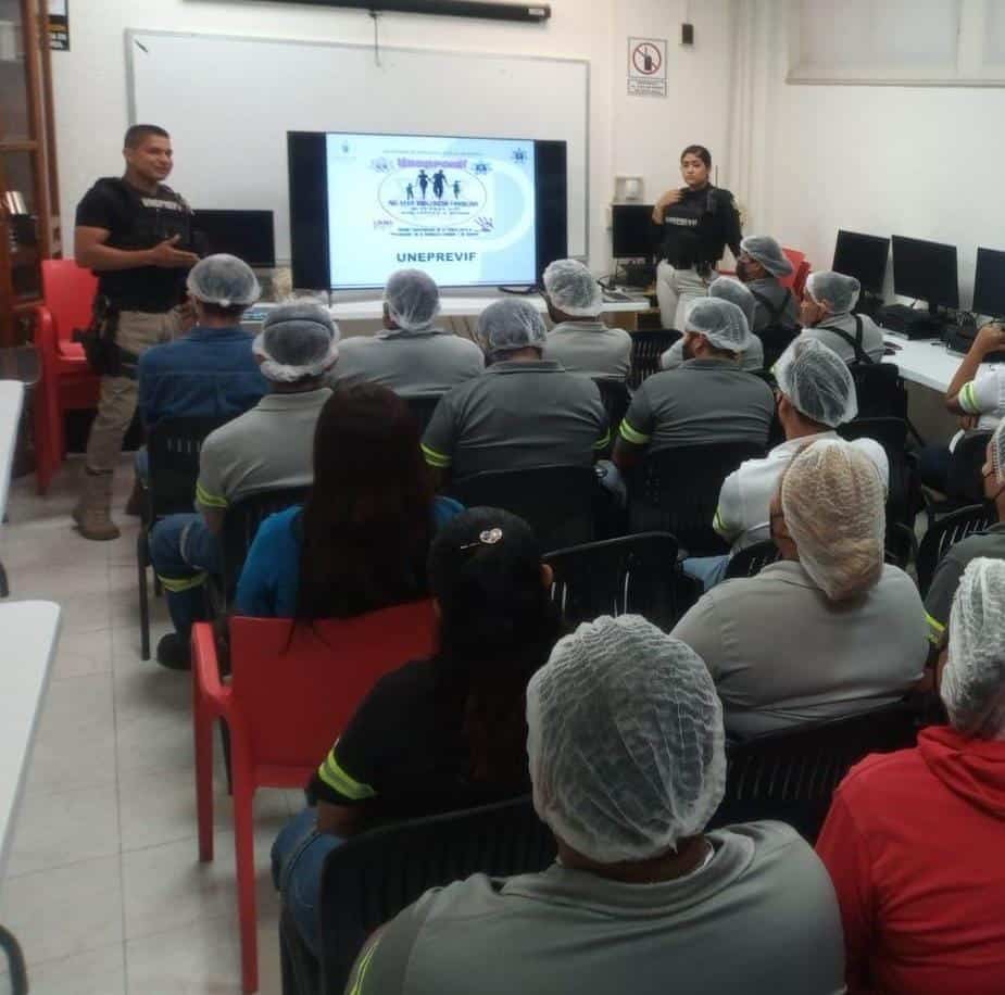 Sensibilizan contra la violencia familiar