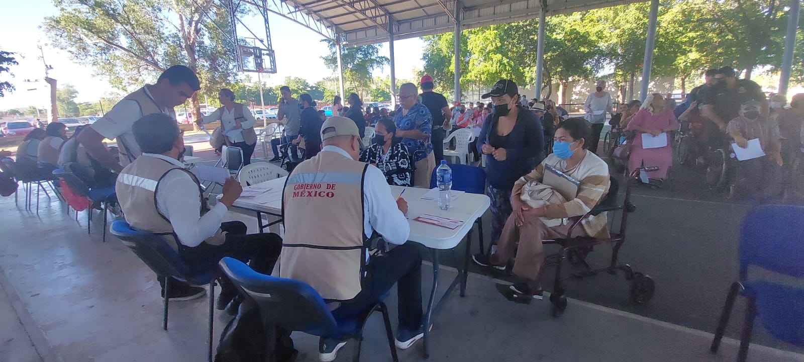 Servidores de la Nación en pago de apoyos federales