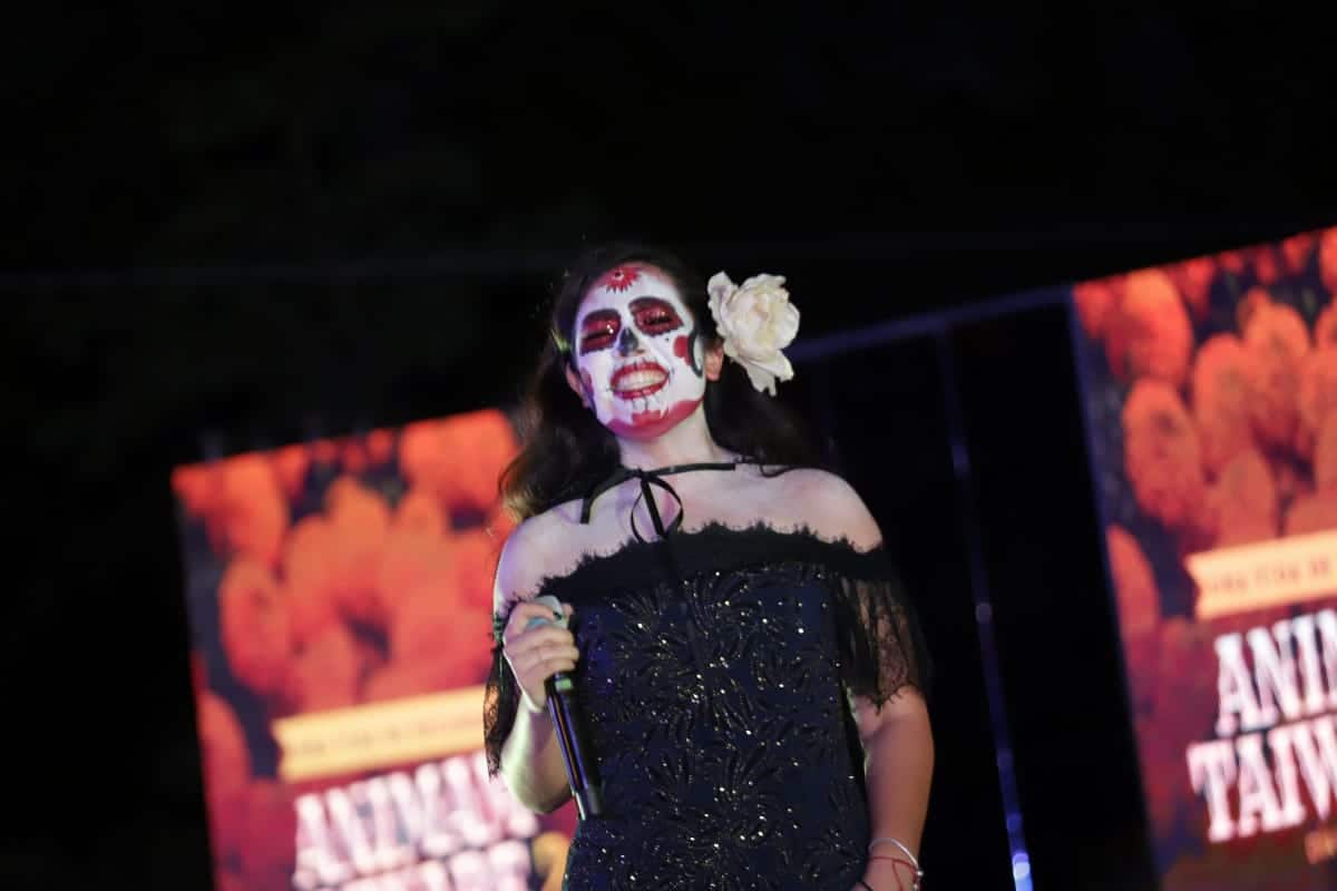 ¡Espectacular evento! Calaveras, flores, luces y folclore resaltó en el “Animam Taiware” de Guasave