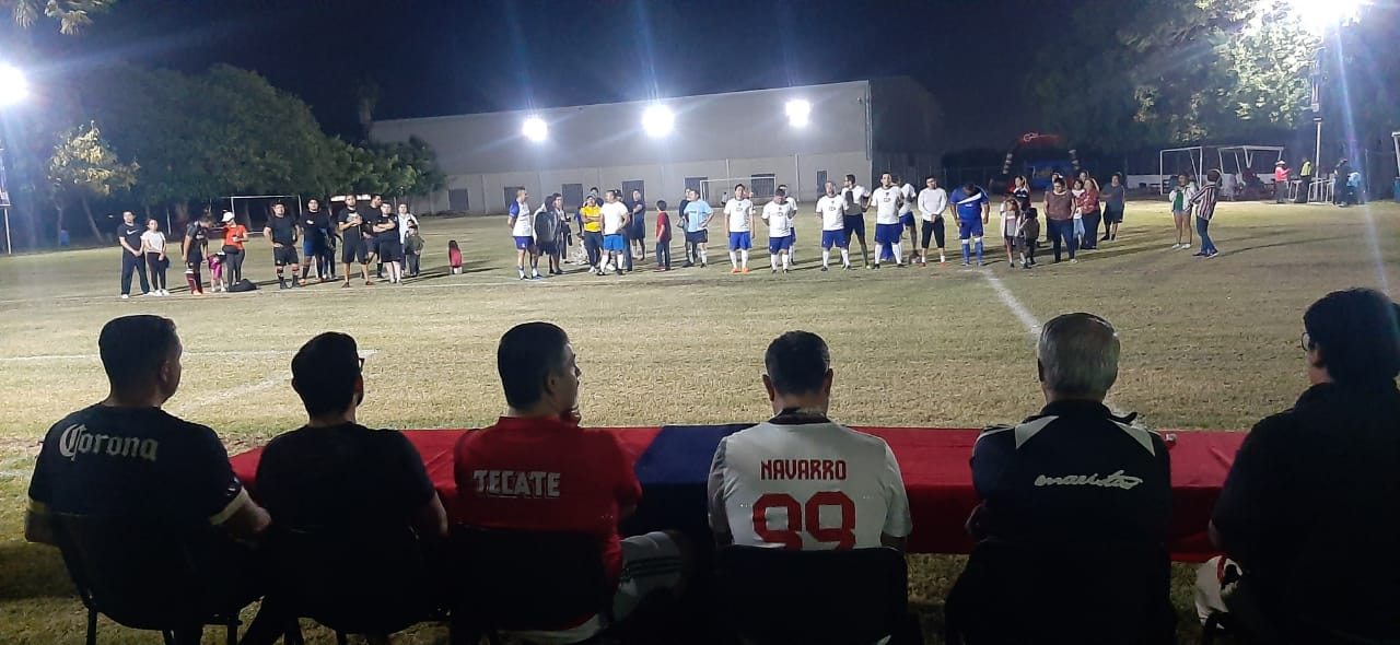 ¡En Los Mochis! Arrancó el atractivo 1er Gran Torneo de Fútbol de Padres de Familia