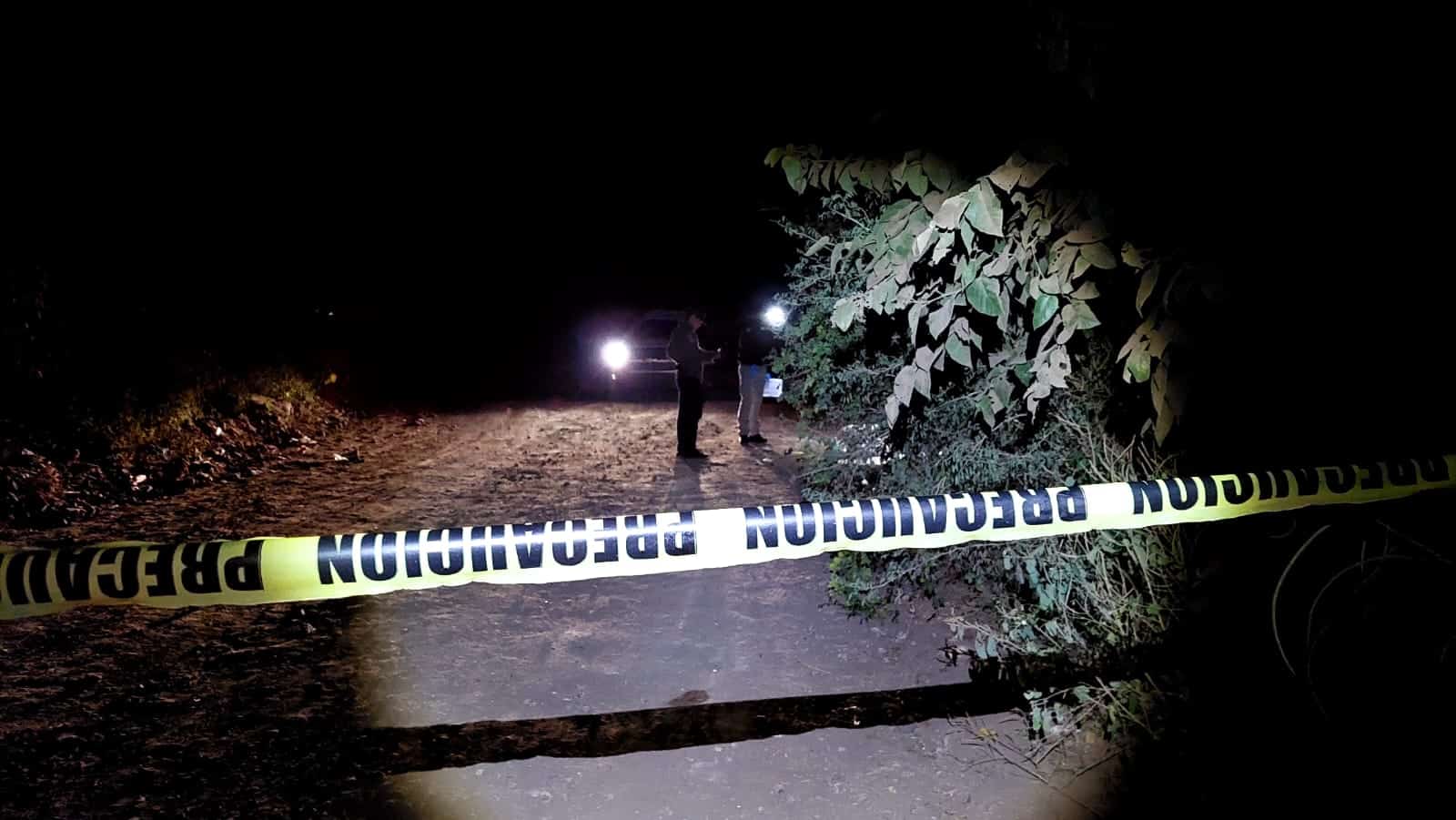 Encuentran encobijado a hombre en el Ejido 7 Gotas de Culiacán