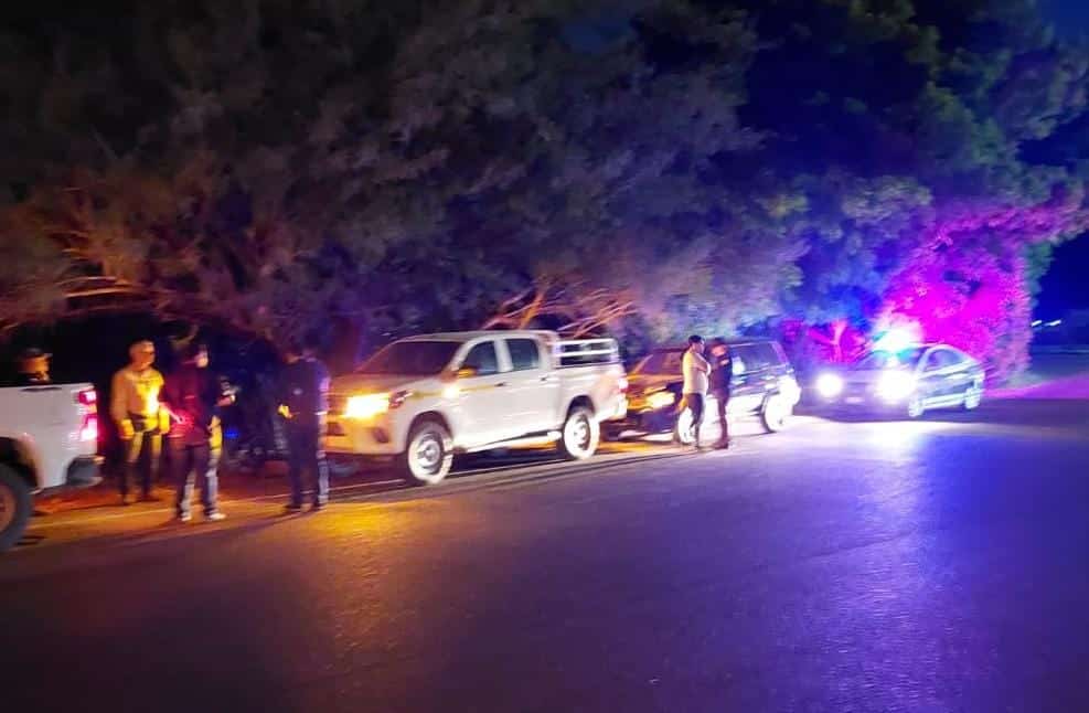 Choque entre camionetas por la Mochis-Ahome deja como saldo dos unidades dañadas