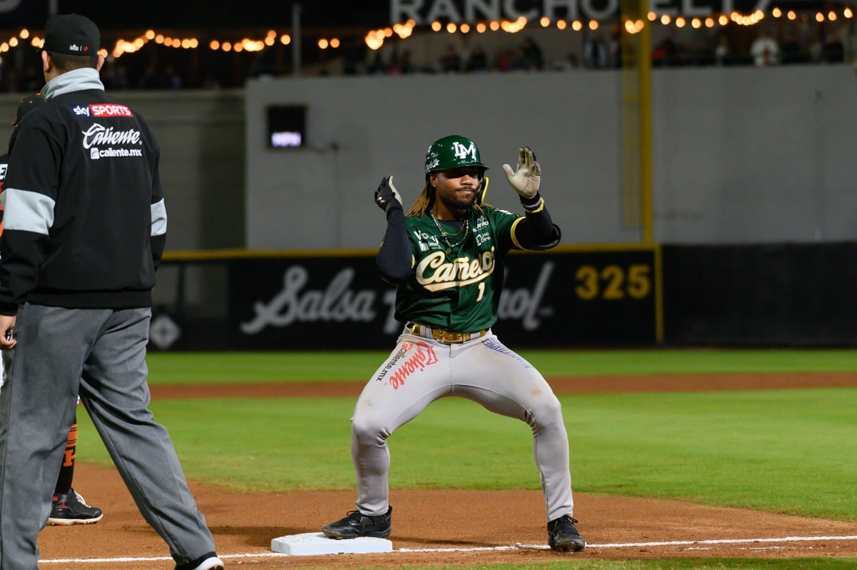 ¡Implantan récord! Juego de alto carreraje entre Cañeros y Naranjeros en Hermosillo