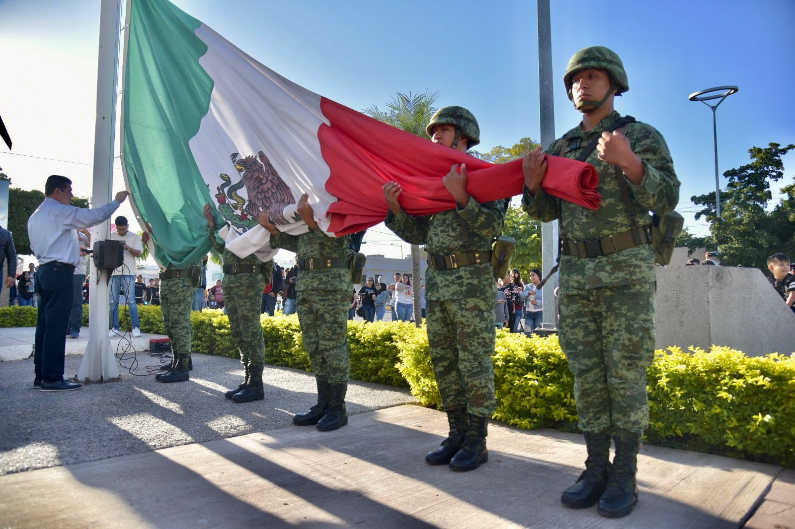 Salvador Alvarado conmemora el 112 Aniversario del inicio de la Revolución Mexicana