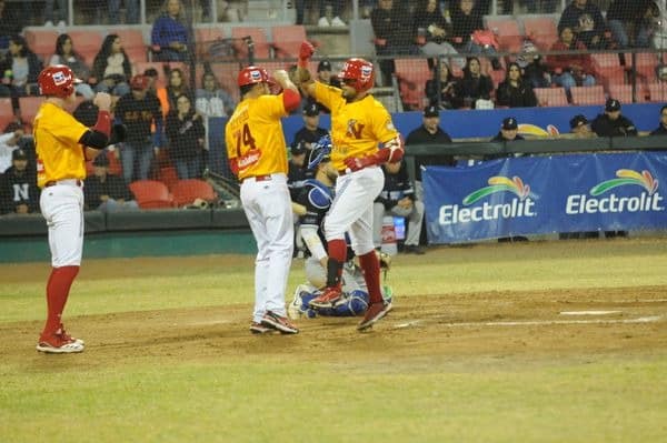 ¡Metidos en el sótano! El campeón Charros no levanta y ceden serie en Navojoa