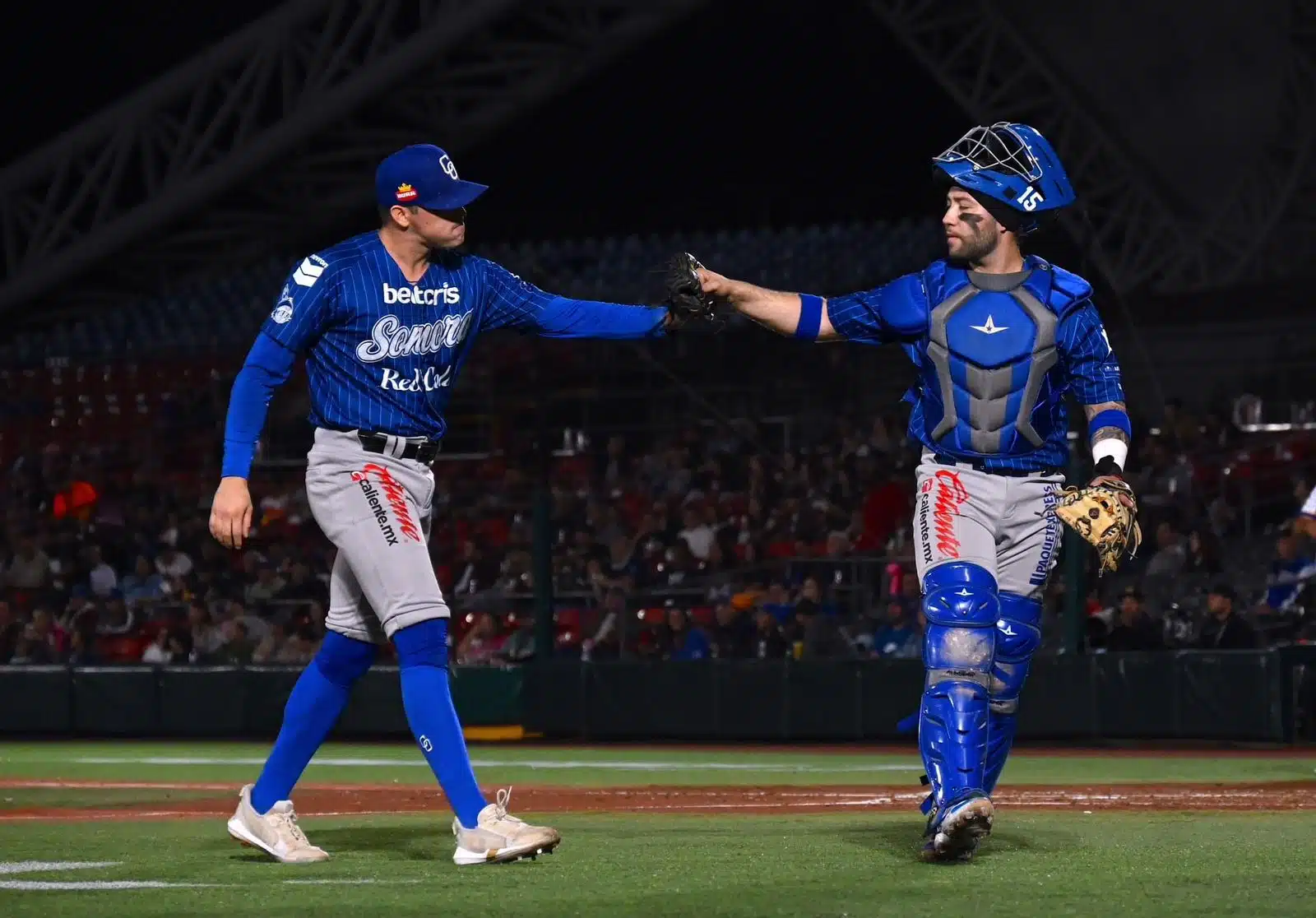 ¡Se dan la mano! Dividen Yaquis y Sultanes en doble cartelera