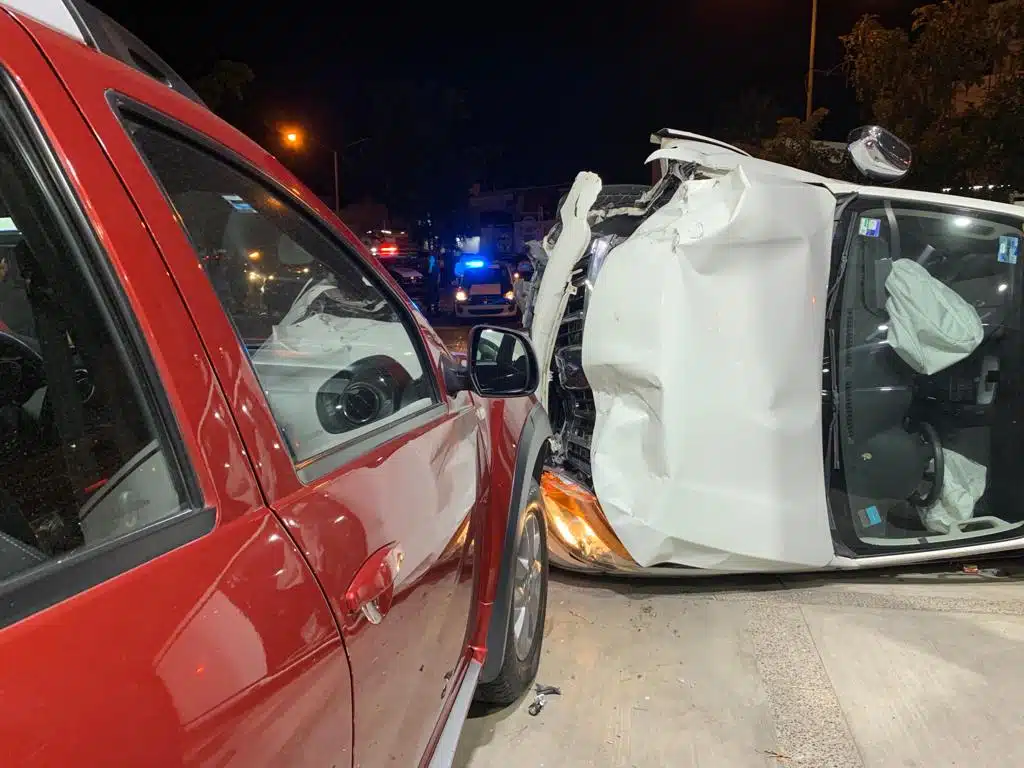 Choque en fraccionamiento Alameda en Mazatlán