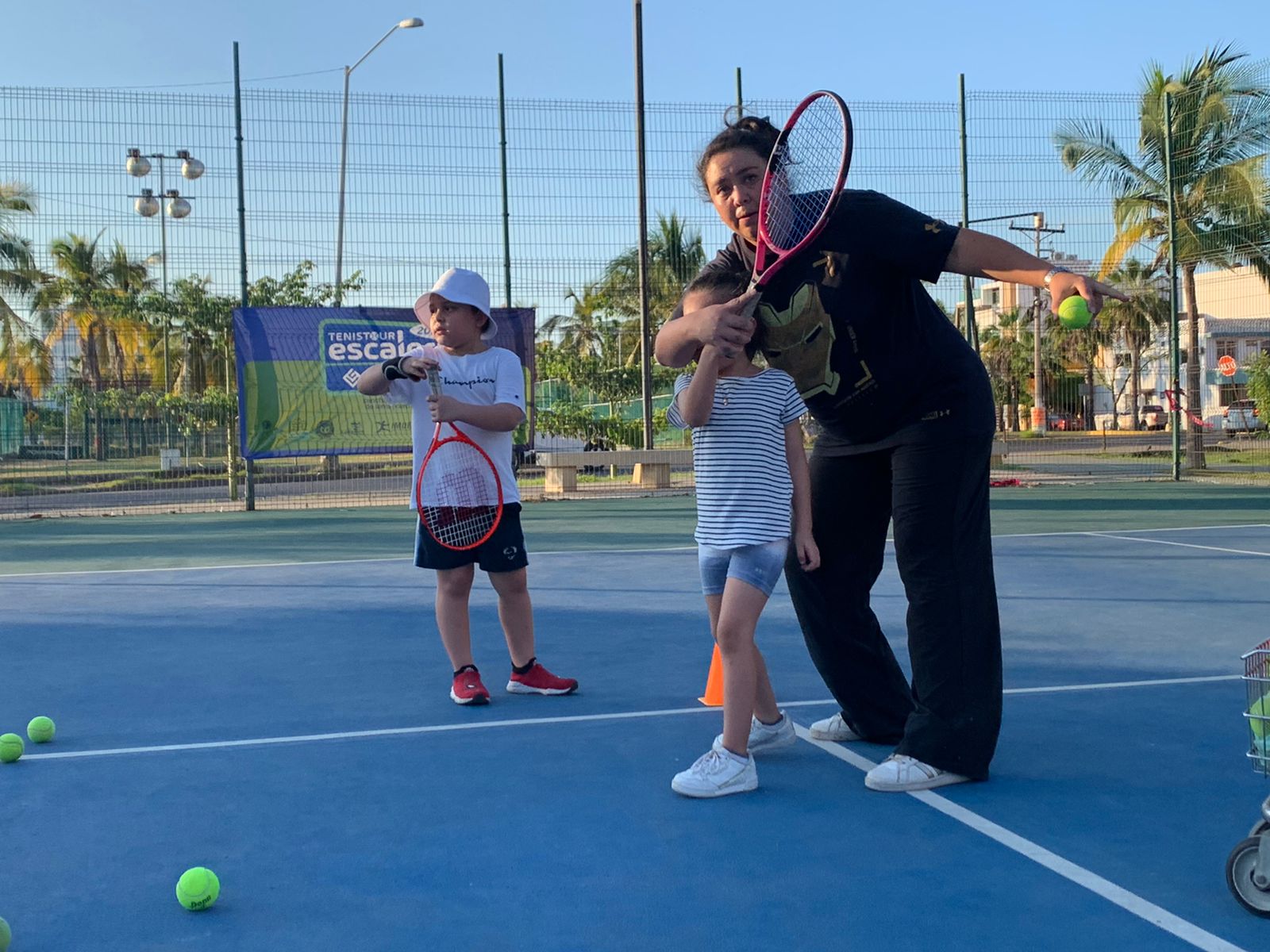 Con Un Niño Que Vaya A Tomar Clases De Tenis Ya Es Una Gran Satisfacción Paula Flores 7815