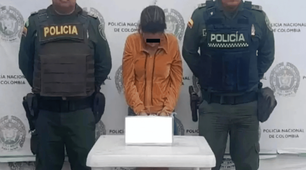 Mujer quema a su hija con agua hirviendo
