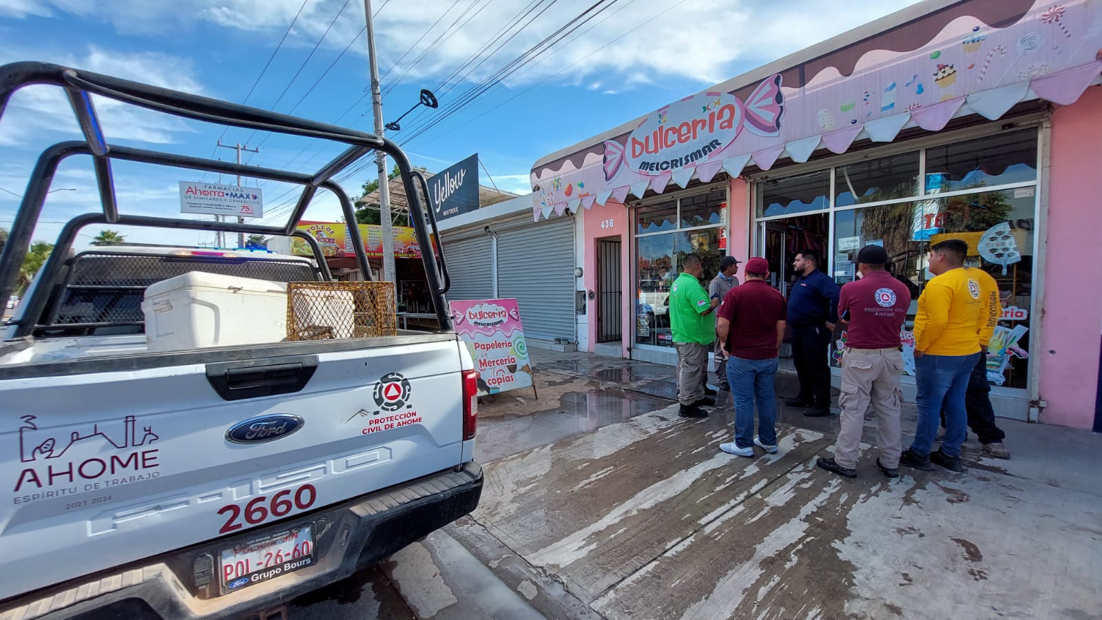 incendio en la bodega de una dulcería