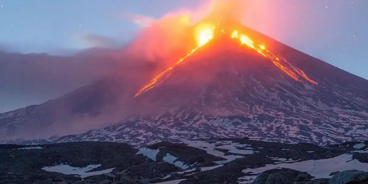 Erupción del volcán Shiveluch