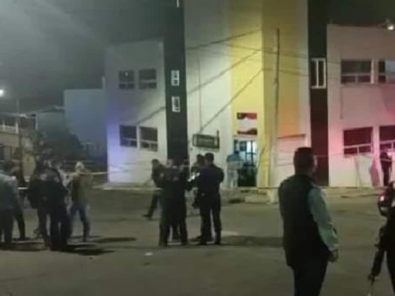 ¡A balazos! Asesinan a mujer en una estética de Hidalgo
