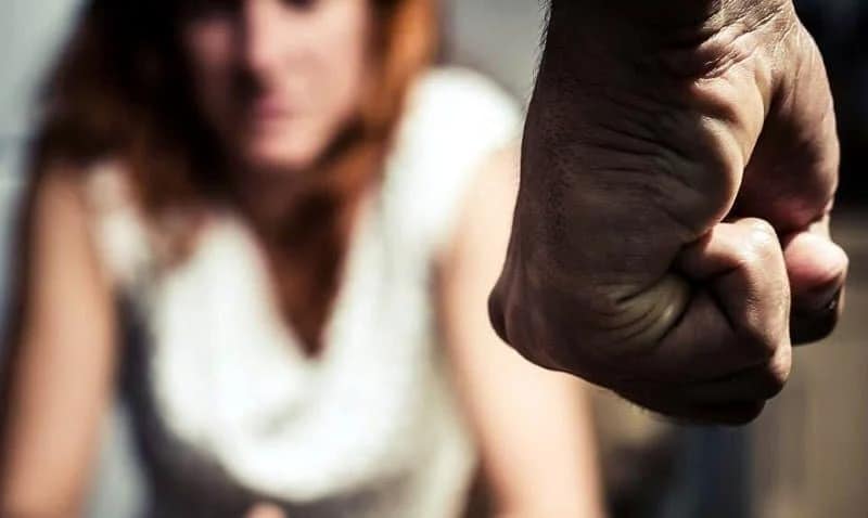 ¡Buscan al machista del año! Lanzan convocatoria para reconocerlo con antigalardón