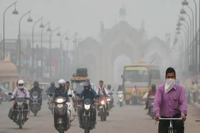 ¡Peligro! Reportan niebla tóxica que cubre Nueva Delhi