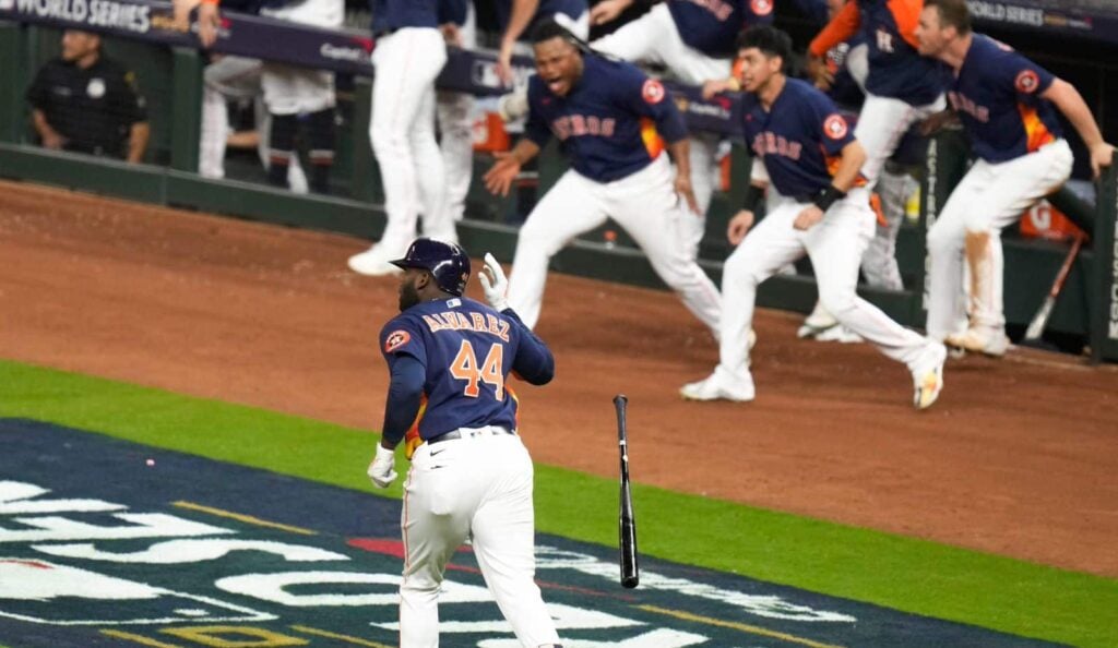 ¡Urquidy campeón en Serie Mundial! Astros de Houston se llevan el “Clásico de Otoño” 