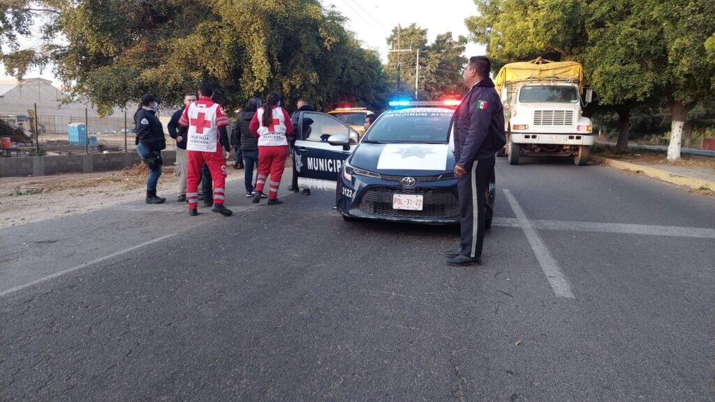 Accidente camión Navolato CFE