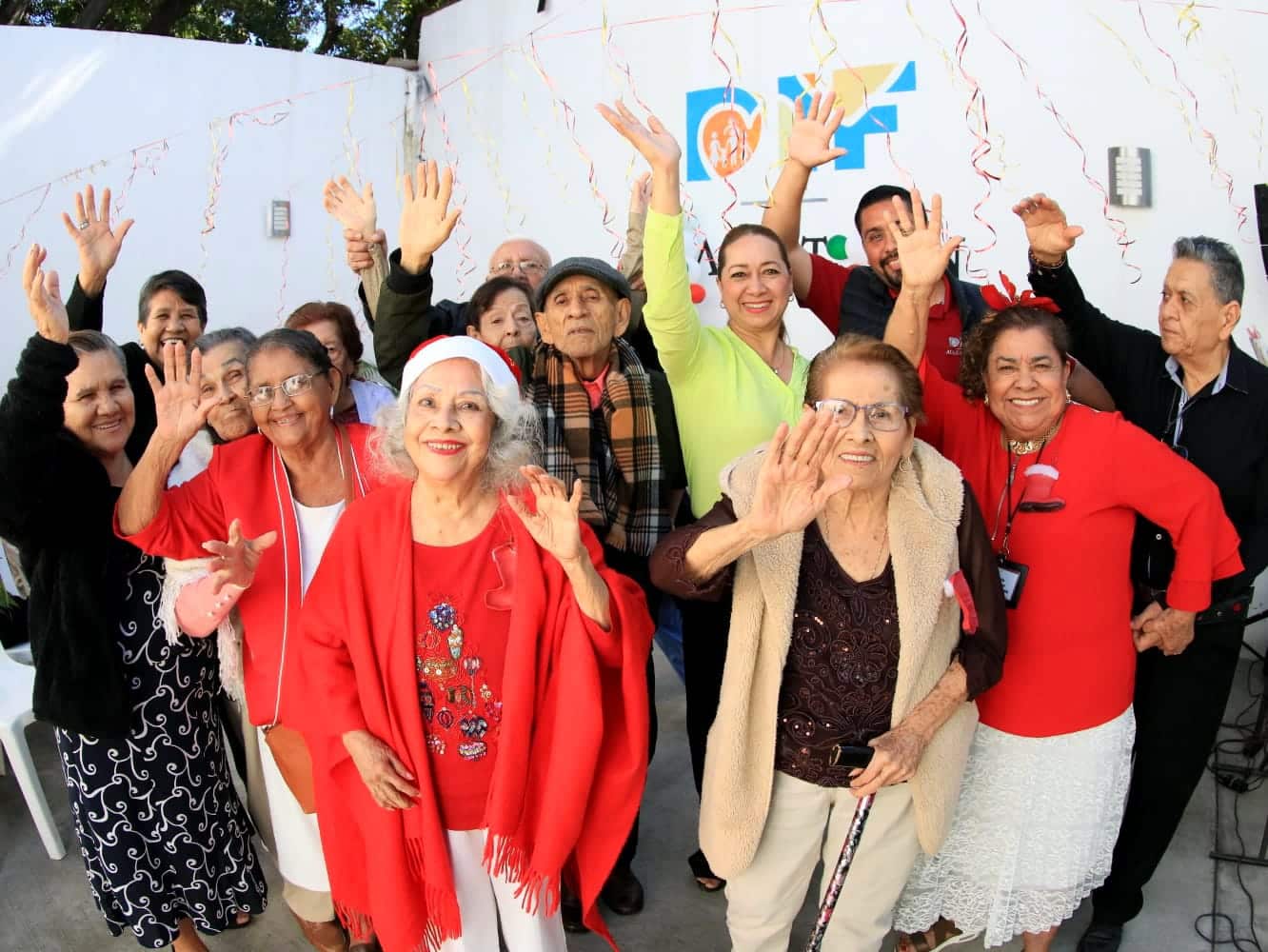 Adultos mayores de Casa Diurna disfrutan de posada navideña 6