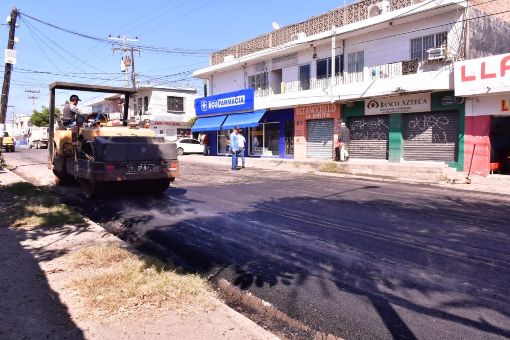 Bacheo Avenida Insurgentes Mazatlán