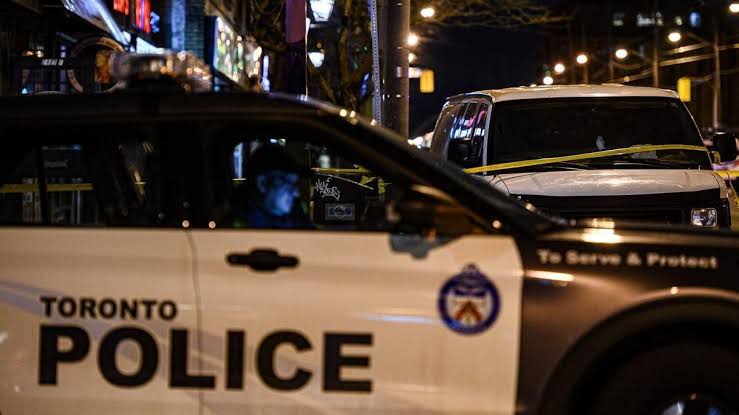 Canadá acusa a 8 menores de edad tras asesinato de un adulto de 58 años