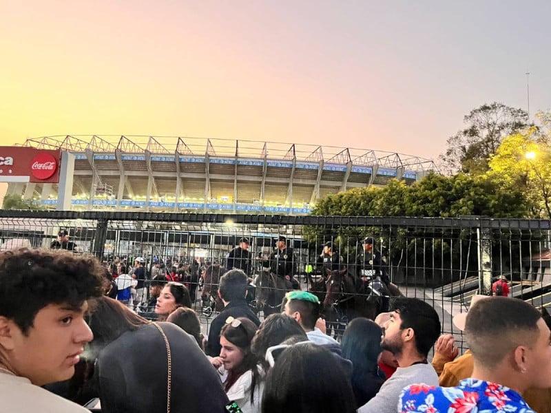 Caos en concierto de Bad Bunny; Profeco solicita informe a Ticketmaster