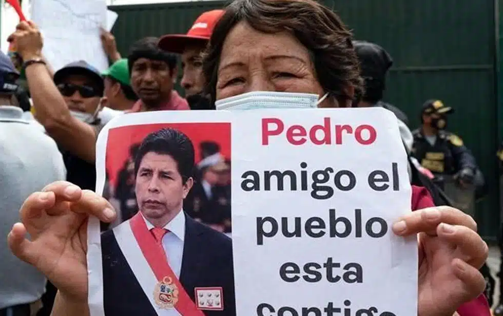Castillo acusa a Boluarte de represión contra manifestantes en Perú