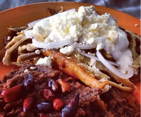 Chile Simojovel, Queso bola
