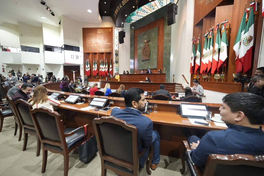 Congreso aprueba presupuesto 2023 (1)