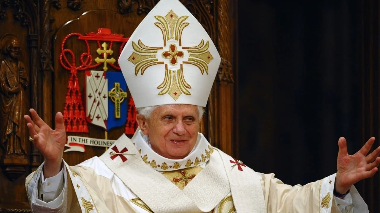Culiacanenses lamentan muerte del Papa emérito Benedicto XVI