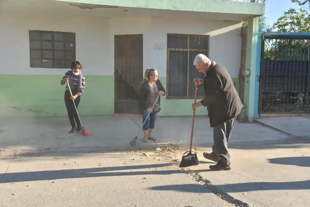 “Dale con la que barre”, Barrer, Ahome