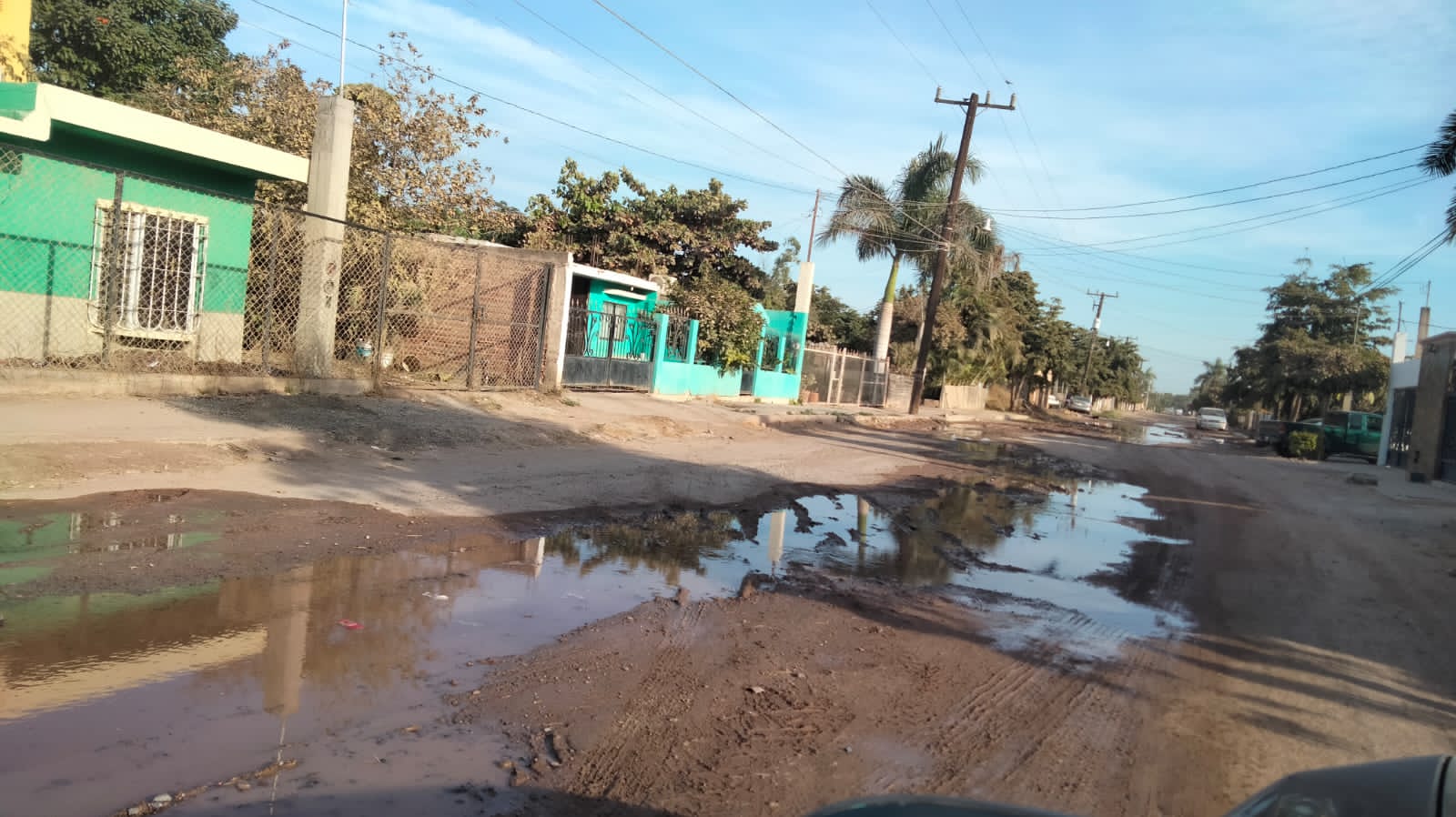 Fuga de agua, Juan José Ríos