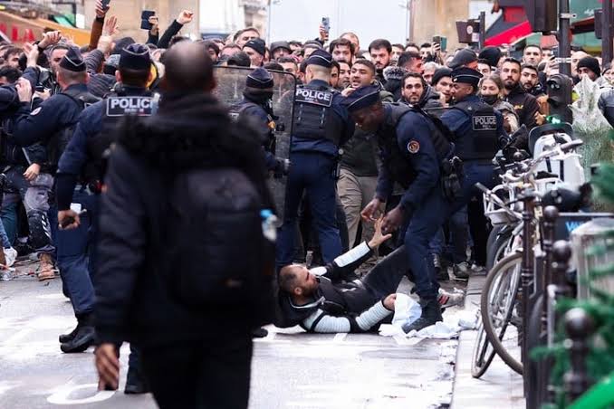 Gobierno del Kurdistán condena ataque que causó la muerte de tres en París