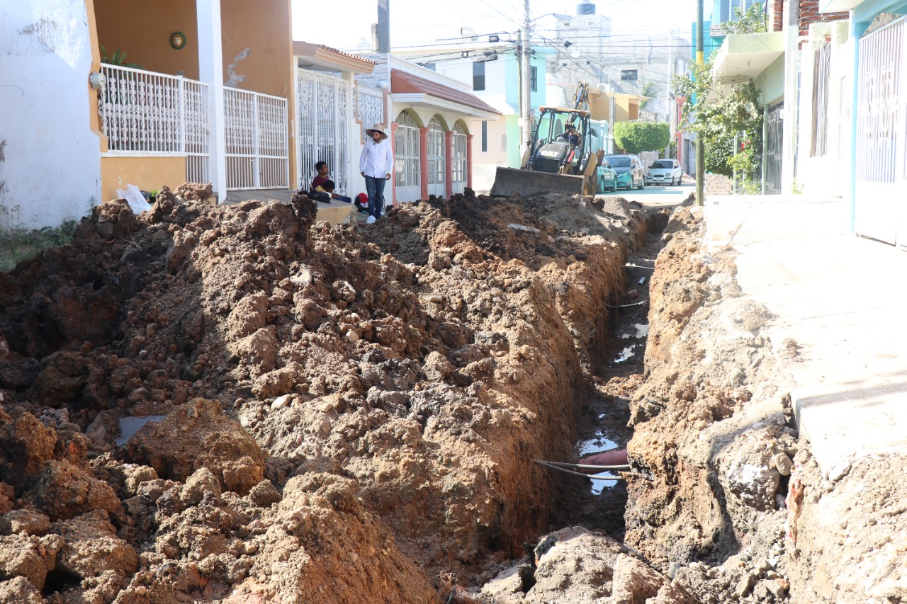 Renovarán línea de agua potable en la calle Orquídeas de la Indeco Jacarandas, en Mazatlán