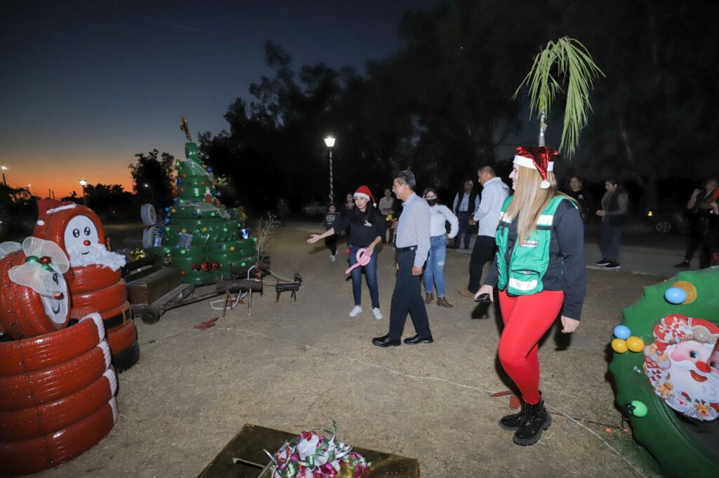 Listos para la “selfie” navideña El parque lineal está listo para las familias y visitantes de Guasave