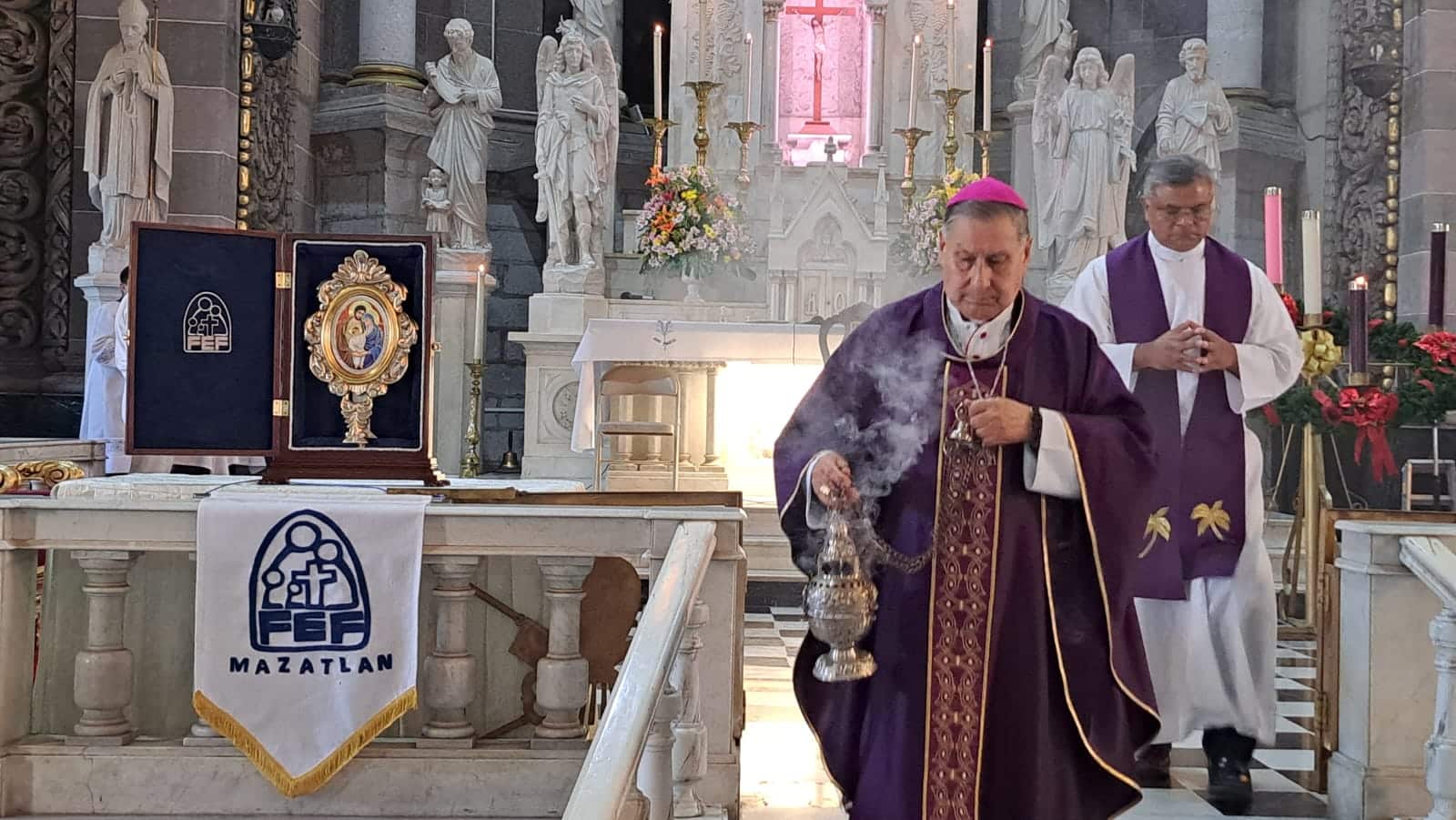 Mario Espinosa Contreras, Obispo Mazatlán