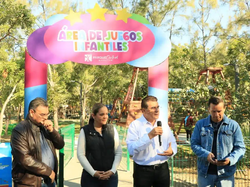 Parque-Mazatlan-juegos-infantiles