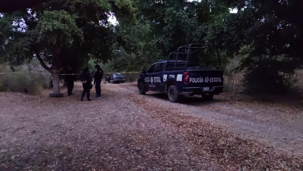 Policíaca Culiacán Hallazgo Muerto PEP Patrulla Policías 2